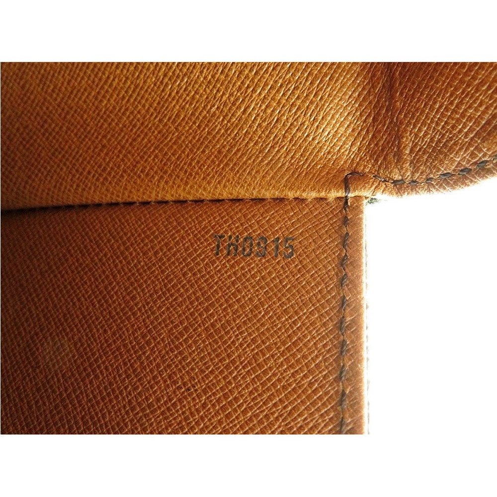 Louis Vuitton Classic Monogram Crossbody Bag - Picture 15 of 16